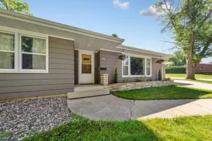 1071 Anderson Pl, Owatonna, MN 55060 - Photo 5