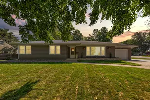 1071 Anderson Pl, Owatonna, MN 55060 - Photo 3