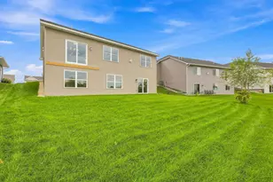 1727 Spruce St, Farmington, MN 55024 - Photo 31