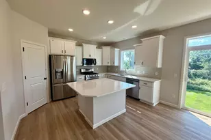 1656 Meadows Dr Street NE, East Bethel, MN 55011 - Photo 9