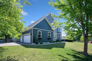 1879 Sandbar Cir, Waconia, MN 55387 - Photo 7
