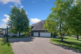 1879 Sandbar Cir, Waconia, MN 55387 - Photo 5