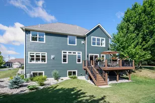 1879 Sandbar Cir, Waconia, MN 55387 - Photo 55