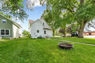 105 Ash Avenue SW, Montgomery, MN 56069 - Photo 9