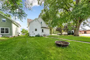 105 Ash Ave SW, Montgomery, MN 56069 - Photo 9