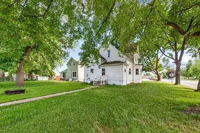 105 Ash Avenue SW, Montgomery, MN 56069 - Photo 7