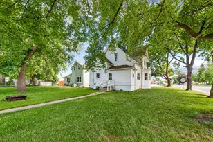 105 Ash Ave SW, Montgomery, MN 56069 - Photo 7