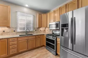 9062 Merrimac Ln N, Maple Grove, MN 55311 - Photo 7