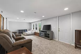 8820 60th Ave N, New Hope, MN 55428 - Photo 15