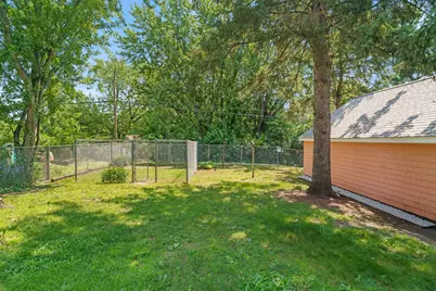 10901 Russell Avenue S, Bloomington, MN 55431 - Photo 27