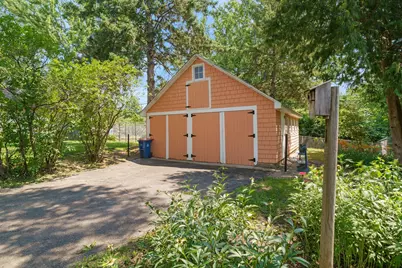 10901 Russell Avenue S, Bloomington, MN 55431 - Photo 23