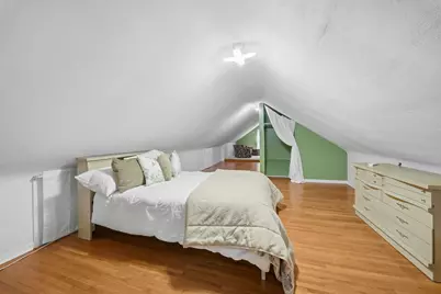 10901 Russell Avenue S, Bloomington, MN 55431 - Photo 15