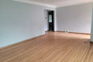985 Bradley St, Saint Paul, MN 55130 - Photo 5
