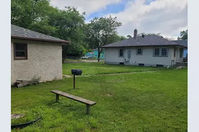 985 Bradley Street, Saint Paul, MN 55130 - Photo 13