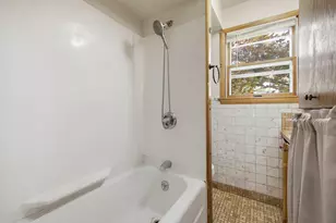 27 17th St, Cloquet, MN 55720 - Photo 17