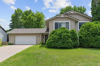 7581 23rd Street N, Oakdale, MN 55128 - Photo 1