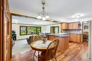 17200 Barberry Cir, Eden Prairie, MN 55346 - Photo 7