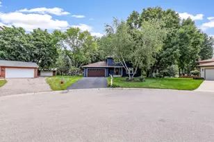17200 Barberry Cir, Eden Prairie, MN 55346 - Photo 39