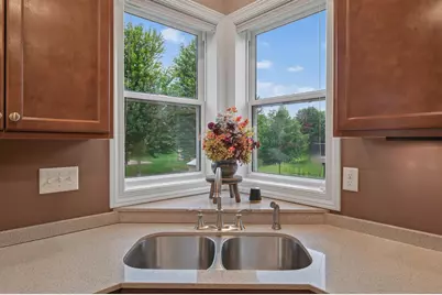 20685 Frost Court, Lakeville, MN 55044 - Photo 5
