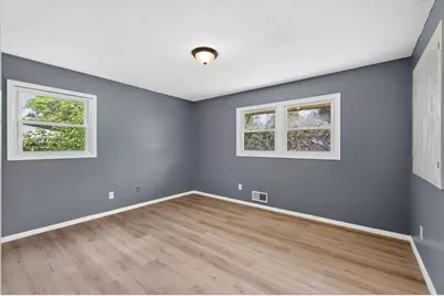 6709 Colorado Avenue N, Brooklyn Park, MN 55429 - Photo 11