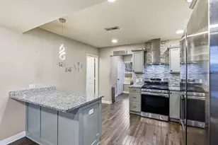 4750 Aldrich Ave N, Minneapolis, MN 55430 - Photo 9