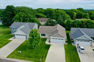 1633 18th Ave NW, Willmar, MN 56201 - Photo 27