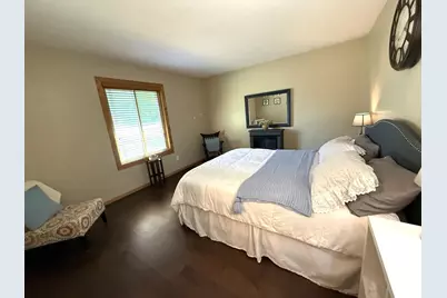 2111 Kings Valley Road W, Golden Valley, MN 55427 - Photo 39