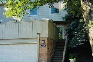 2111 Kings Valley Rd W, Golden Valley, MN 55427 - Photo 3