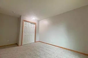 2111 Kings Valley Rd W, Golden Valley, MN 55427 - Photo 49