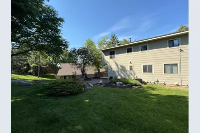 2111 Kings Valley Road W, Golden Valley, MN 55427 - Photo 79