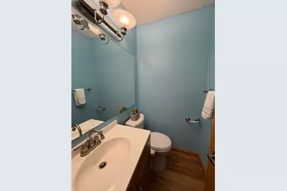 2111 Kings Valley Road W, Golden Valley, MN 55427 - Photo 19