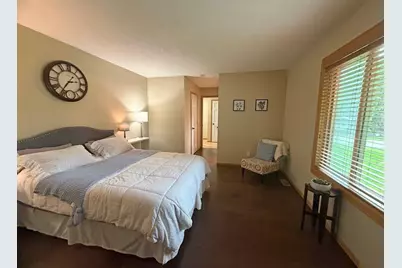 2111 Kings Valley Road W, Golden Valley, MN 55427 - Photo 37