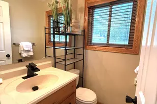 2111 Kings Valley Rd W, Golden Valley, MN 55427 - Photo 47