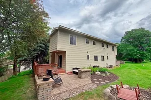 2111 Kings Valley Rd W, Golden Valley, MN 55427 - Photo 73