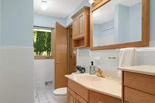 300 Kenmar Cir, Minnetonka, MN 55305 - Photo 25
