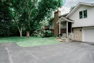 5688 Royal Oaks Dr, Shoreview, MN 55126 - Photo 55