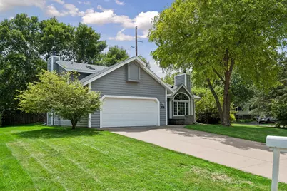 17195 Daniel Lane, Eden Prairie, MN 55346 - Photo 3
