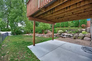 1589 Christie Pl, Saint Paul, MN 55106 - Photo 41
