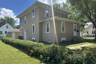 702 9th St SE, Rochester, MN 55904 - Photo 3