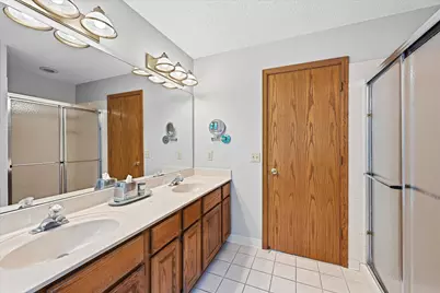 11412 Louisiana Avenue S, Bloomington, MN 55438 - Photo 19