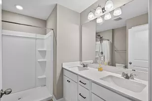 18099 Heirloom Ct, Lakeville, MN 55044 - Photo 15