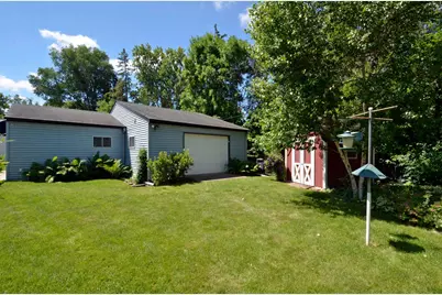 4639 Colorado Avenue N, Crystal, MN 55422 - Photo 7