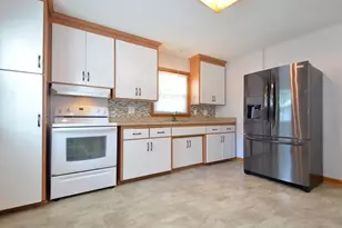 4639 Colorado Ave N, Crystal, MN 55422 - Photo 15