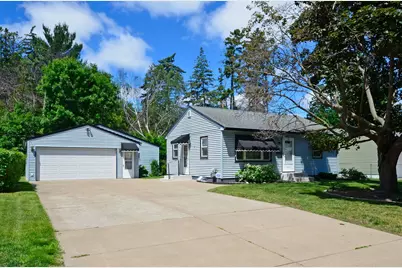 4639 Colorado Avenue N, Crystal, MN 55422 - Photo 3