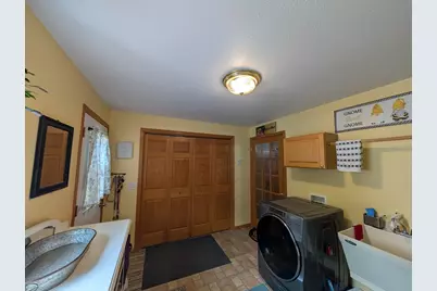 111 E Lyon Street, Minneota, MN 56264 - Photo 19