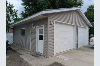 111 E Lyon Street, Minneota, MN 56264 - Photo 27