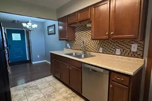 908 Westwood Dr SW, Alexandria, MN 56308 - Photo 5