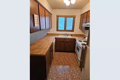 7408 W 100th Street, Bloomington, MN 55438 - Photo 5