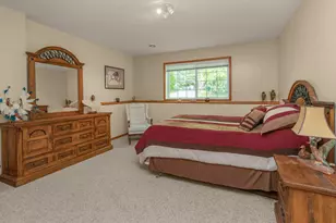 8897 Compton Dr, Inver Grove Heights, MN 55076 - Photo 27