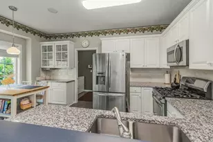 8897 Compton Dr, Inver Grove Heights, MN 55076 - Photo 13